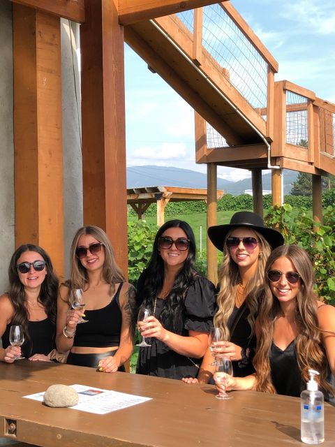 Kelowna: West Kelowna Half Day Guided Wine Tour - What the $116 price really covers