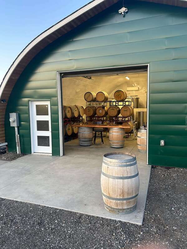 Kelowna: Wine Tasting by E-bike, Smartphone Guide & Lunch - A second tasting at SpearHead Winery