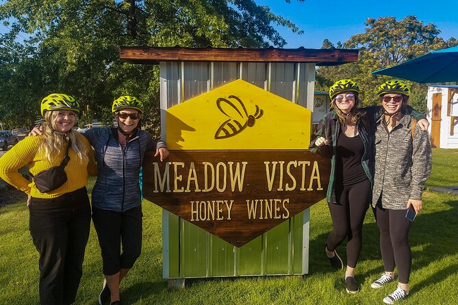 Kelowna Wine Tour by E-bike, Okanagan Valley Views and Lunch - What is included for the price