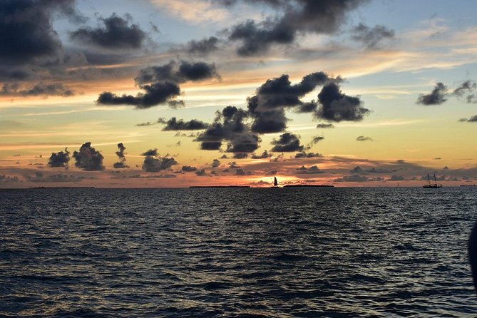 Key West Small-Group Sunset Sail with Wine and Hors d'oeuvres - Why the small group matters
