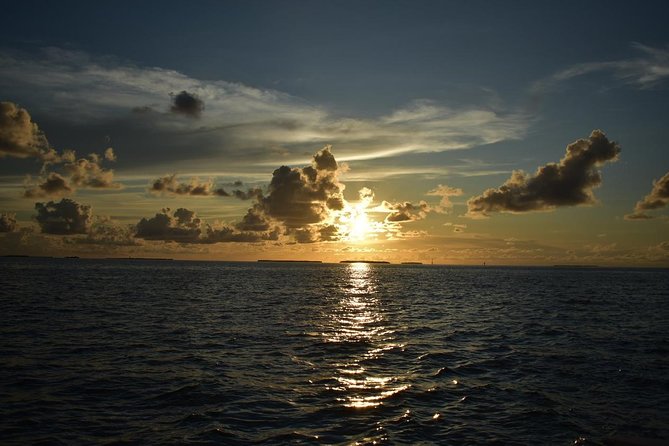 Key West Small-Group Sunset Sail with Wine and Hors d'oeuvres - Should you book this sunset sail?