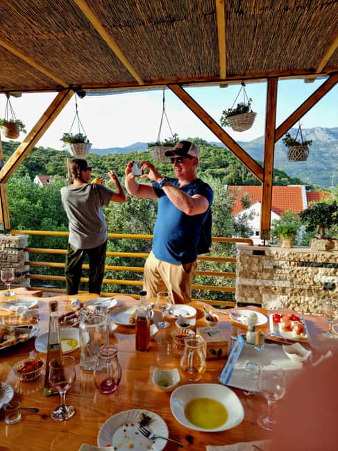 Korcula: Buggy Safari with Local Food and Wine Tasting - Getting behind the wheel at Žrnovska Banja