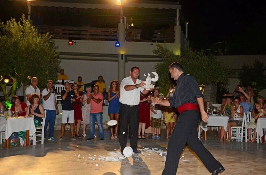 Kos: Tavern Dinner Experience with Greek Dancing and Wine - Seating, timing, and the feel of the room