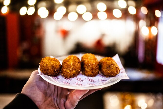 La Barceloneta Tapas & Wine & Drinks Tour in Barcelona - What makes this Barcelona tapas tour worth considering