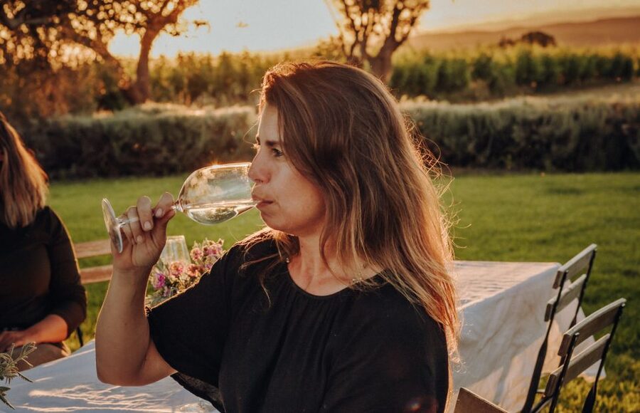 Lagoa: 2.5-Hour Vineyard Dinner with Winetasting - Sunset, conversation, and the pace of the evening