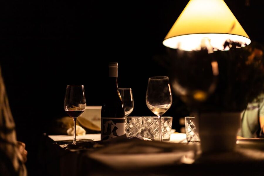 Lagoa: 2.5-Hour Vineyard Dinner with Winetasting - Old vines, Negramole grapes, and an ancient olive tree