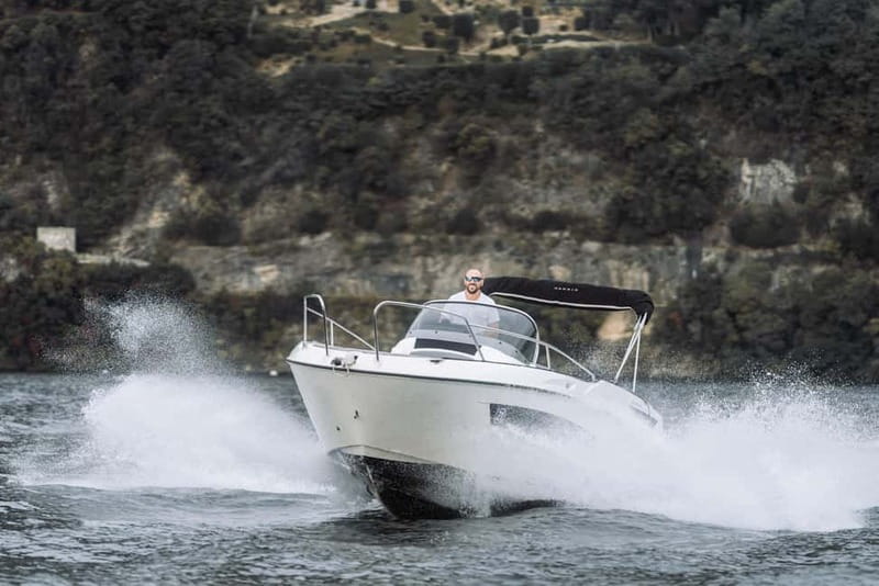 Lake Como: One-Hour Shared Boat Tour with Wine - Moltrasio and the grand villas along the western shore