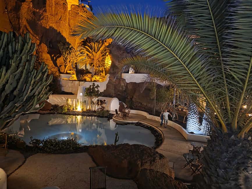 Lanzarote: Evening Tapas, Winery & Lagomar Experience - What the $81 price really covers