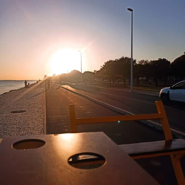 Lisbon: 1-Hour Beer, Sangria or Wine Bike Sightseeing Tour - What the one-hour format really means