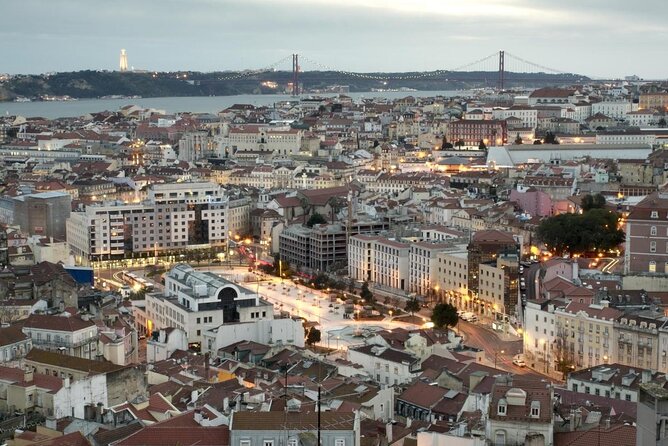 Lisbon Cultural Food and Wine Walking Tour - Fourteen tastings, from codfish cake to pastel de nata