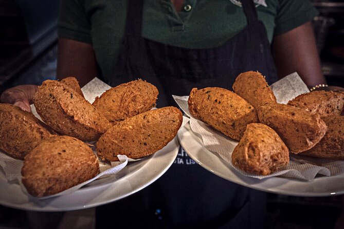 Lisbon Cultural Food and Wine Walking Tour - Should you book the Lisbon Cultural Food and Wine Walking Tour?