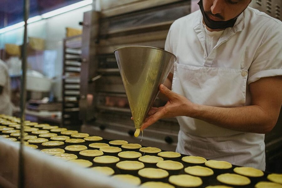 Lisbon: Evening Food & Wine Tour in Bairro Alto - Finishing with custard tarts and Port