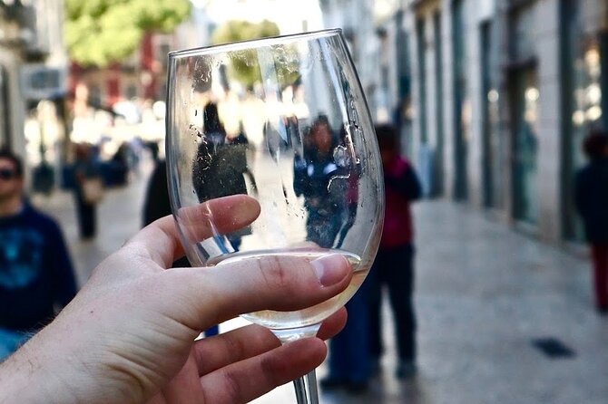 Lisbon Food Tour with 10+ Tastings of Local Delicacies & Wines - Mouraria and Alfama between the bites