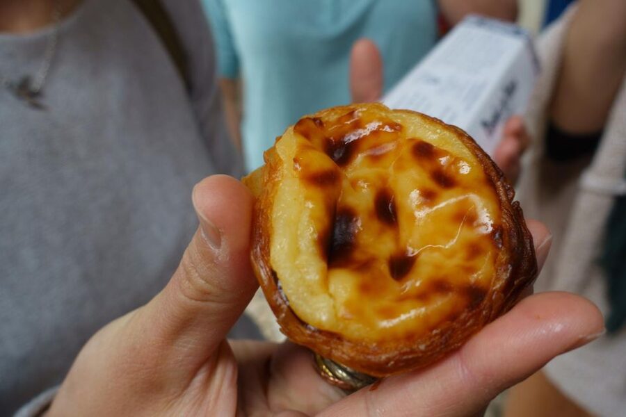 Lisbon: Guided Food and Wine Tasting Tour - Baixa’s backstreets and the value of a local guide