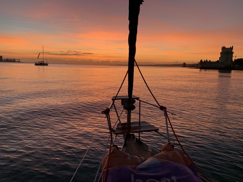 Lisbon: Sunset Sailing Cruise with Wine - Why Lisbon makes sense from a sailboat