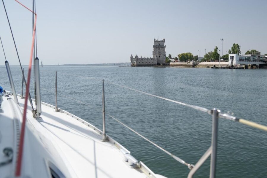 Lisbon: Sunset Sailing with Portuguese Wine and History - Should you book it?