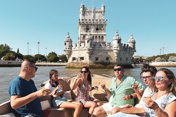 Lisbon: Vinho Verde Wine Premium Boat Experience - Dolphins, music, and the feel on board