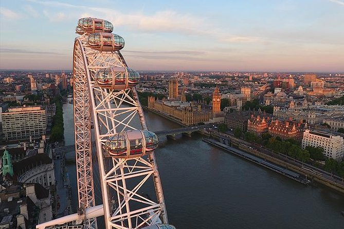 London Eye - Champagne Experience Ticket - The host can make or break the experience