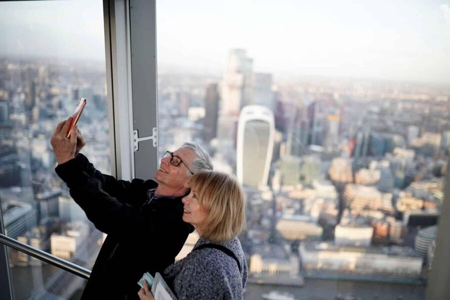 London: The Shard Entry Ticket with Champagne - The Level 72 open-air platform