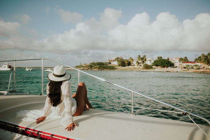 Luxury Champagne and Lobster Sail to Boca Catalina - A small catamaran instead of a floating crowd