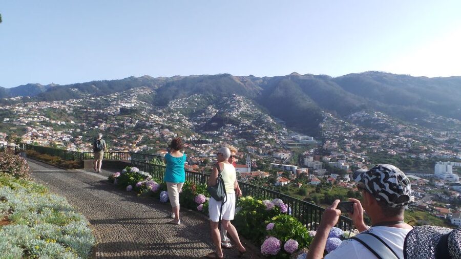 Madeira: Cabo Girao, Jeep Tour Adventure and Wine Tasting - Madeira wine tasting and the cellar stop