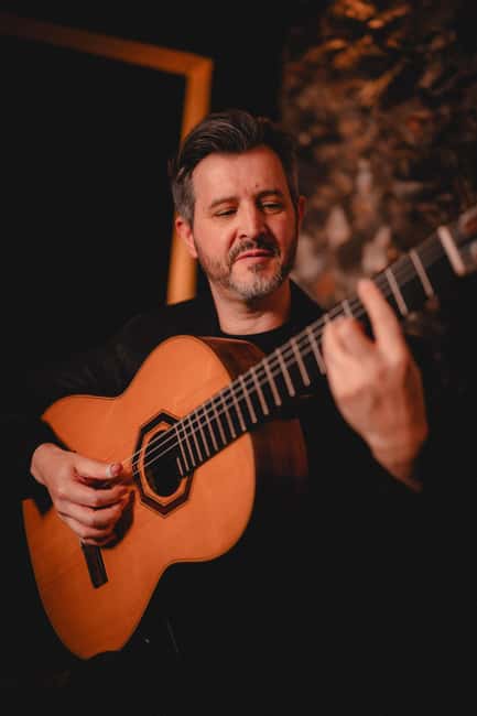 Madeira: Fado Show - The Heart of Portugal With Madeira Wine - Fado in Madeira, not just Lisbon