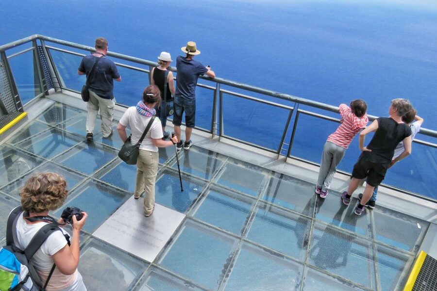 Madeira: Wine & Tapas, Cabo Girão Skywalk 4x4 Jeep Adventure - Who should book this Madeira jeep tour?