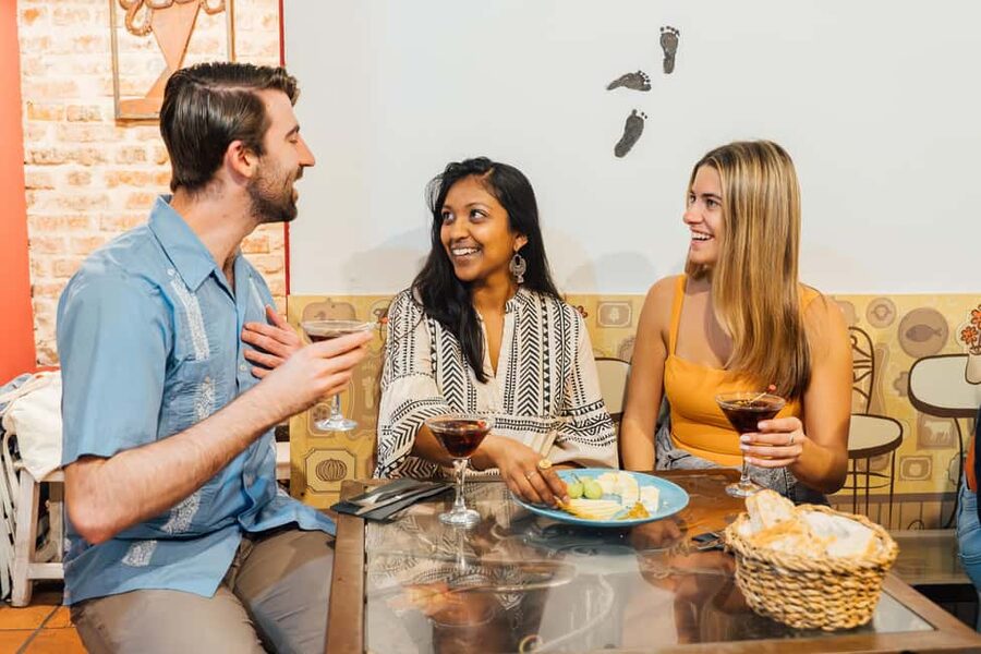 Madrid Guided Food Tour with Tapas and Spanish Wine - The guide makes the difference