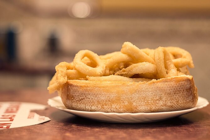 Madrid Historic Centre Food Tour with Authentic Tapas & Wines - The guide can make or break the experience