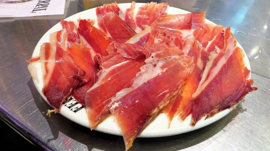 Madrid: Iberico Ham and Spanish Wine Small-Group Food Tour - Who should book this food tour