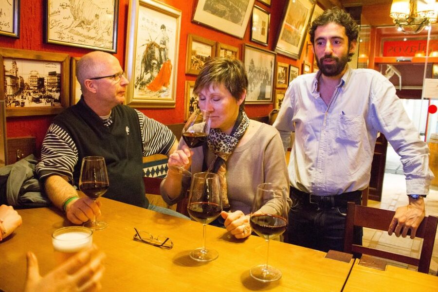 Madrid: Tapas & Wine Tasting Tour with Local Guide - Las Letras, stop two: variety over repetition