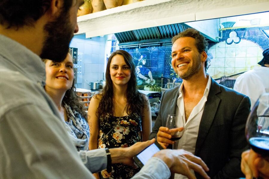Madrid: Tapas & Wine Tasting Tour with Local Guide - Las Letras, stop three: wine, vermouth, and local habits