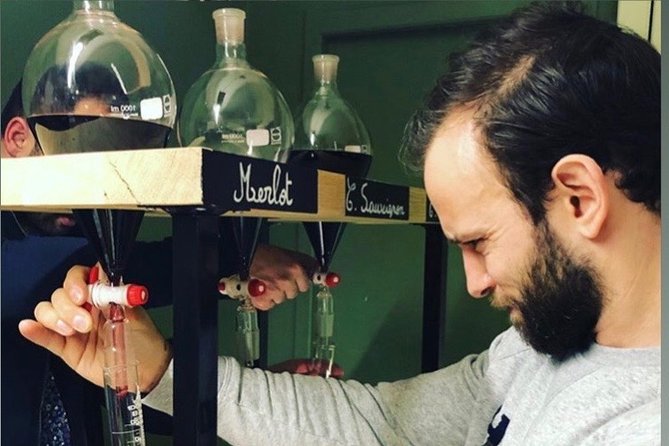 Make your own cuvée of Bordeaux wine - What the bottle does and does not mean