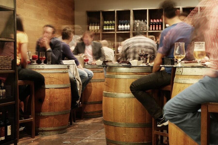 Málaga: Traditional Andalusian Tapas and Wine Tour - Ending with vermouth in a traditional Andalusian tavern