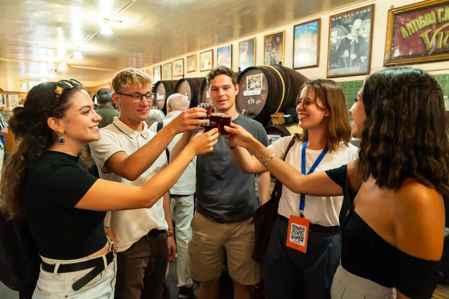 Malaga: Wine and Tapas Tour with Tastings and Drinks - Second restaurant: more plates and more conversation