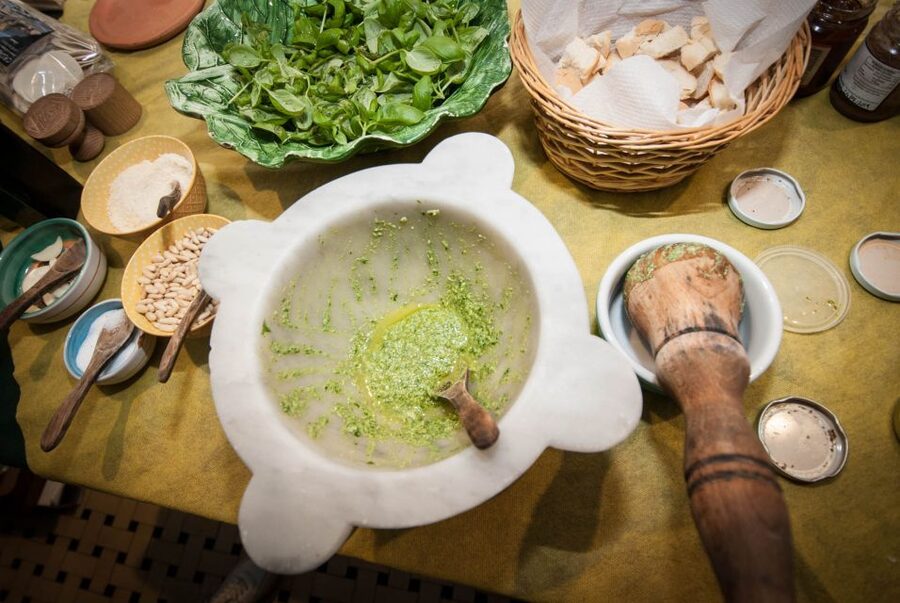 Manarola: Pesto Making Class with Tasting and Wine - Chef Yvonne’s teaching style