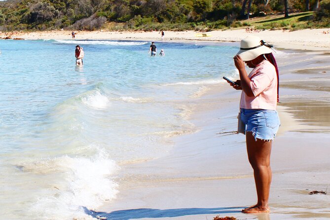 Margaret River Wine and Sights Discovery Tour from Busselton or Dunsborough - Who should book this tour?