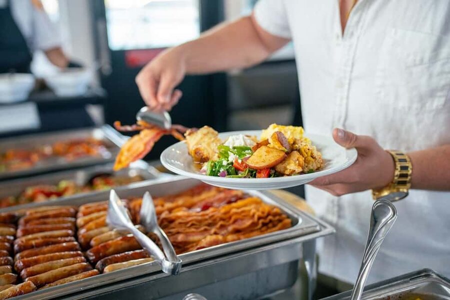 Marina del Rey: City Cruises Champagne Brunch Cruise - Should you book the Marina del Rey brunch cruise?