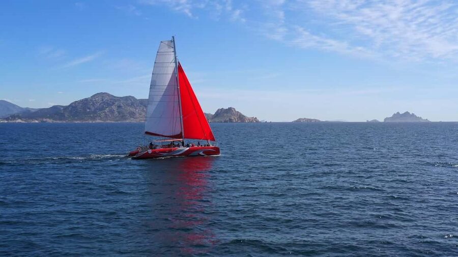 Marseille : Calanques Catamaran Cruise with Lunch & Wine - Food, drinks, equipment, and comfort