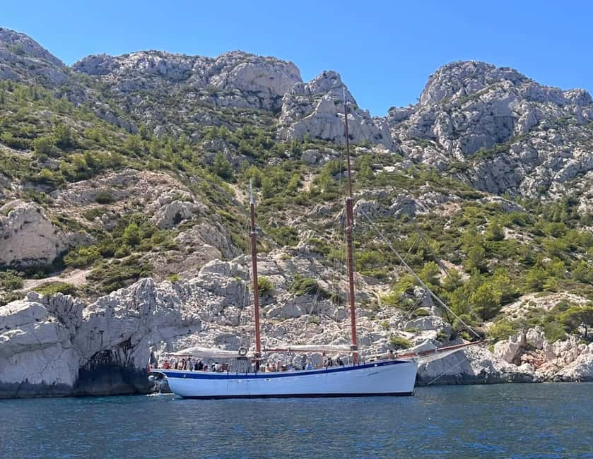 Marseille: Calanques Sailing Cruise with Lunch and Wine - What happens when there is not enough wind
