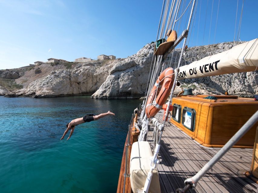 Marseille: Calanques Sailing Day Trip with Lunch and Wine - Key points to know before booking