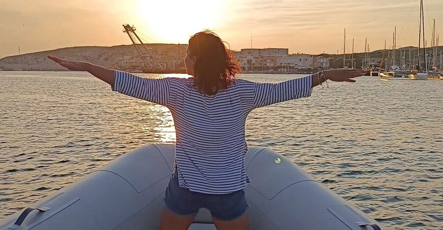 Marseille: Sunset Boat Cruise with Rosé Wine & Snacks - Passing Château d’If and the Count of Monte Cristo