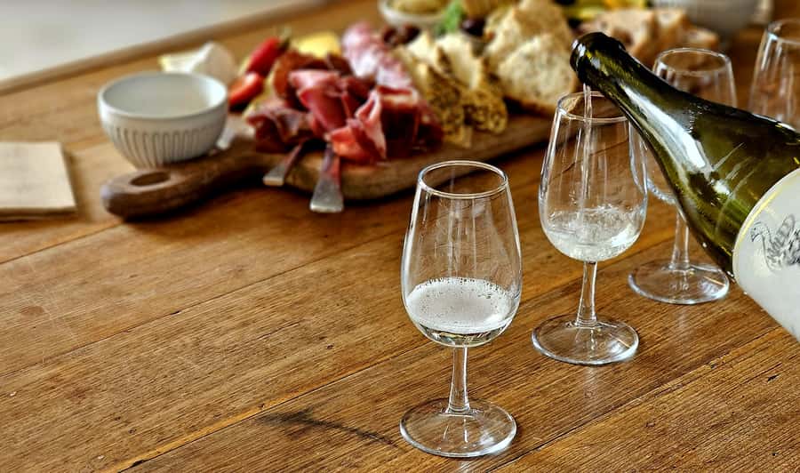 Melbourne: Boutique Phillip Island Wine, Dine & Penguin Tour - Key points to know before booking