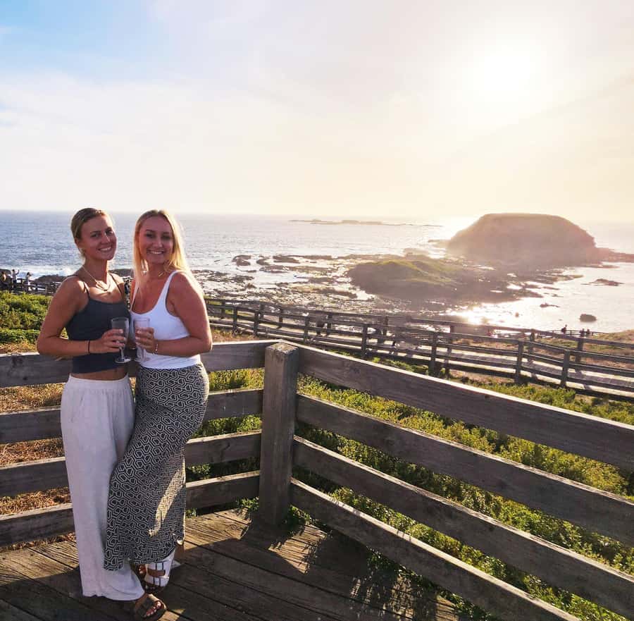 Melbourne: Boutique Phillip Island Wine, Dine & Penguin Tour - Flynns Beach and the island’s coastal character