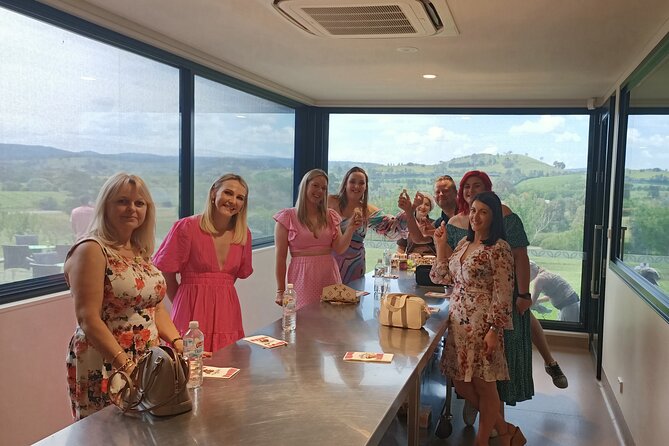 Melbourne: Yarra Valley Wine, Gin, Whisky and Chocolate Tour - The guides make a real difference
