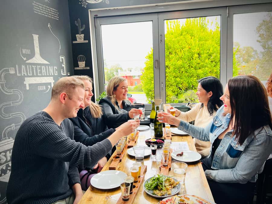 Melbourne: Yarra Valley Wine Tour + Lunch & Gin/Beer Option - Meeting the minibus at the Arts Centre
