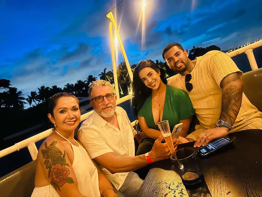 Miami Sunset Champagne Cruise with Skyline Views & Music - The sunset route through the Venetian Islands
