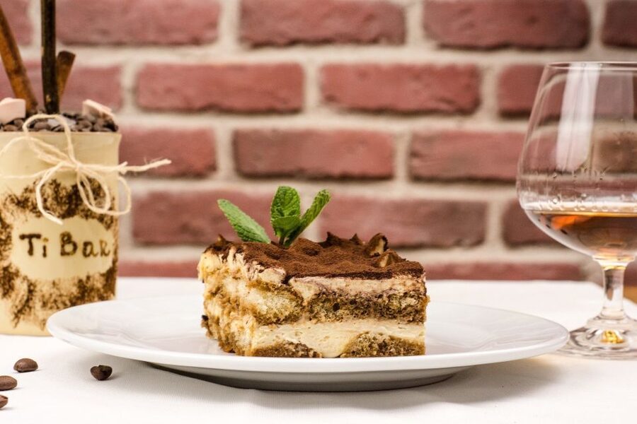 Milan: Food and Wine Experience - Why this Navigli food walk works
