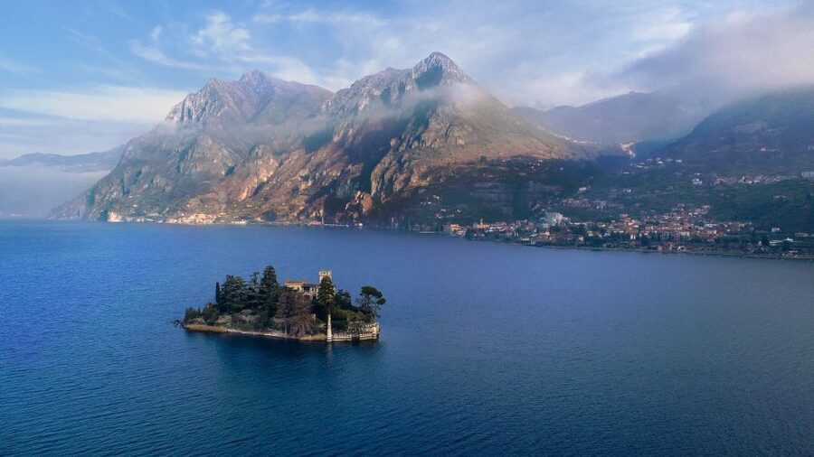 Milan: Franciacorta Winery and Bergamo Day Trip with Lunch - Lunch beside Lake Iseo