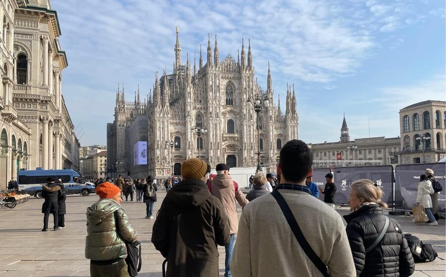 Milan: History & Street Food Tour with Wine Tasting - Why food is a smart way to see Milan